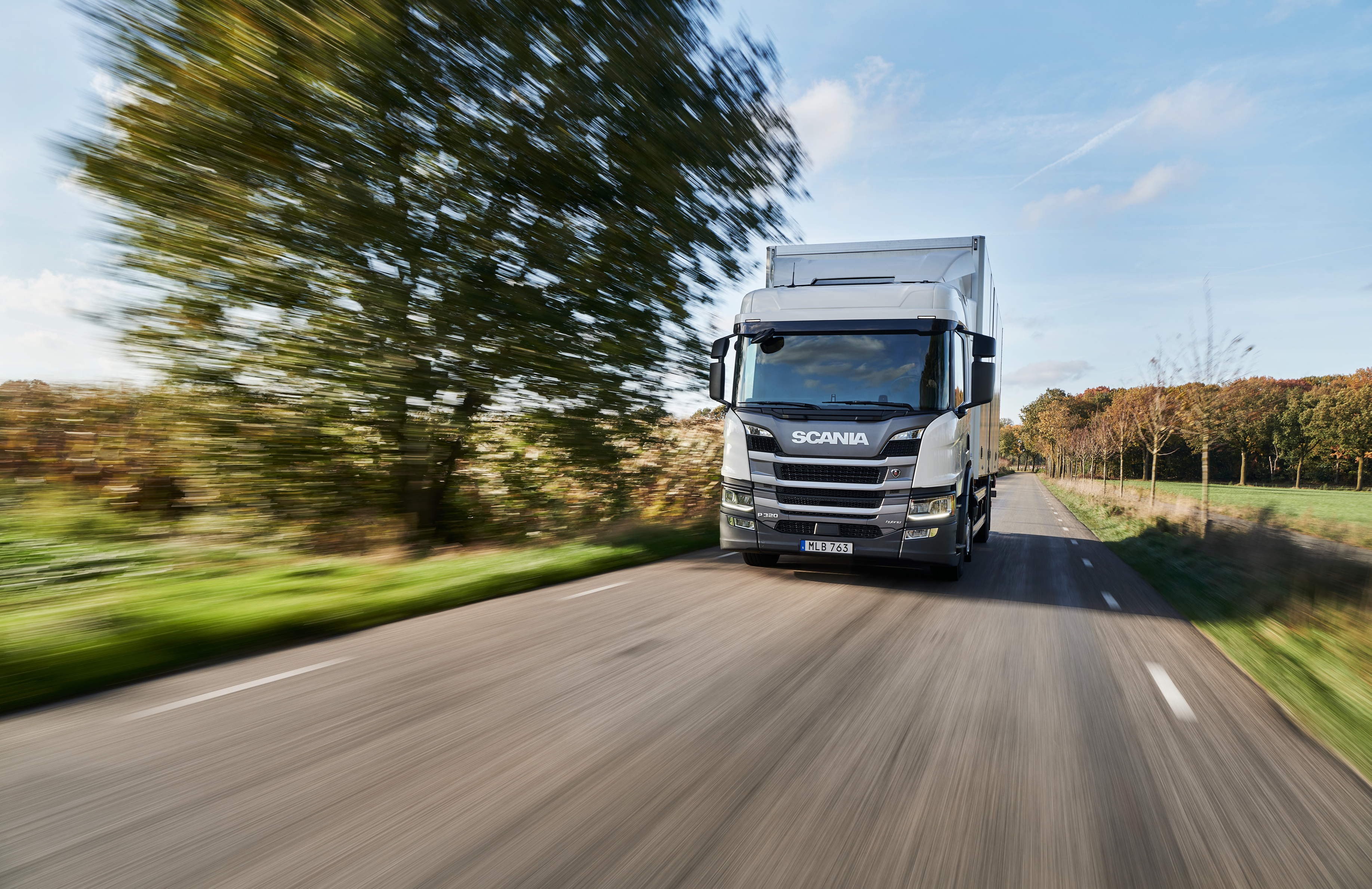 Scania P 320 PHEV 4x2 general cargo transport