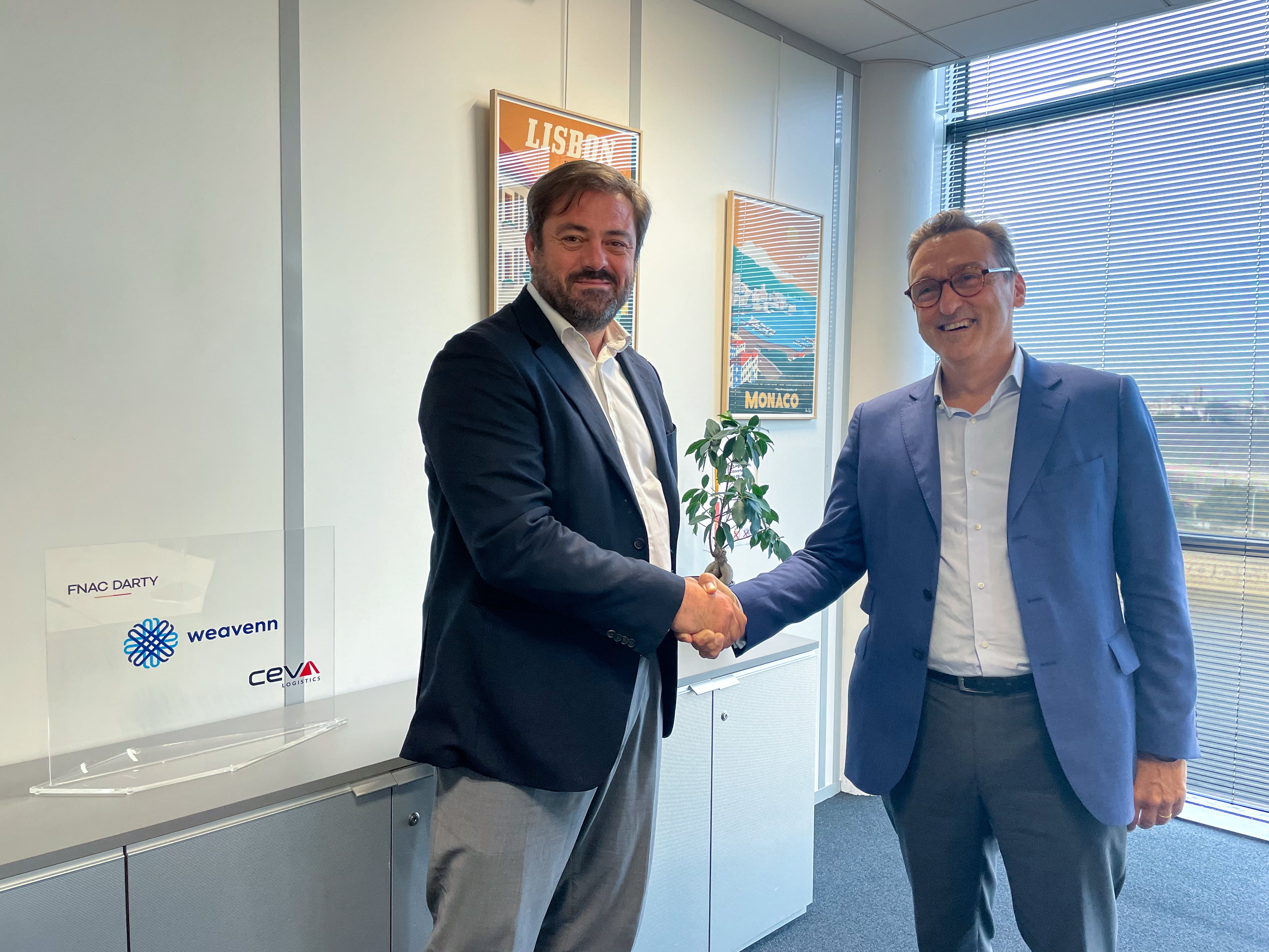 Da sinistra Enrique Martinez, Amministratore Delegato di Fnac Darty e Mathieu Friedberg, CEO di CEVA Logistics